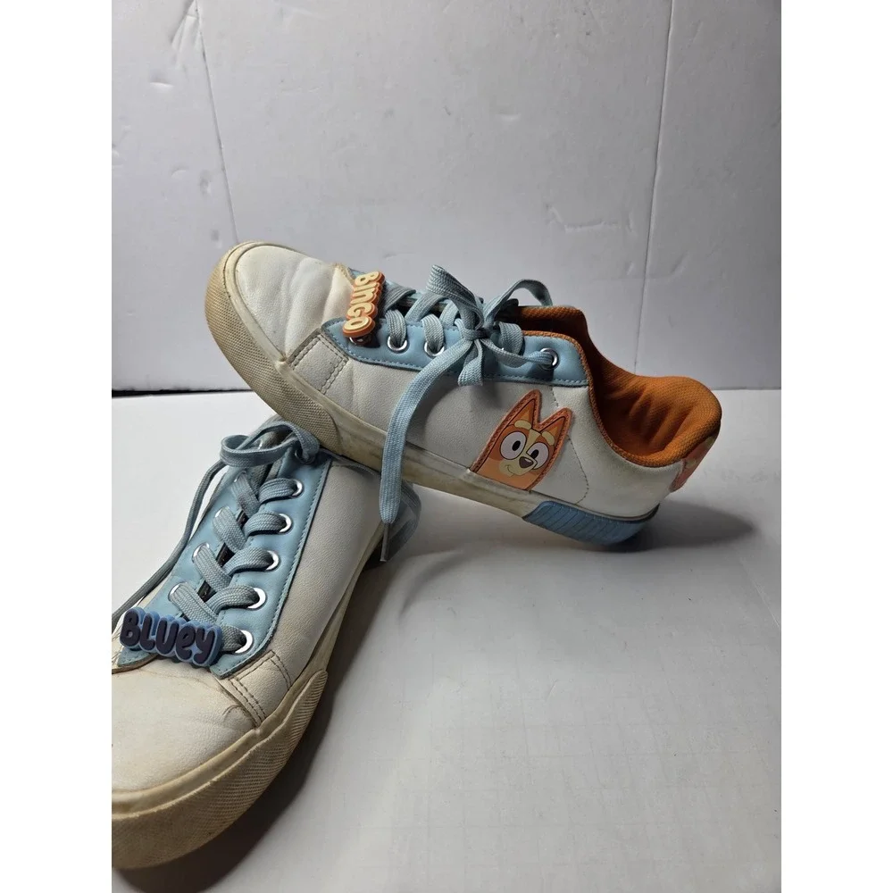 Ground Up Bluey and Bingo Mismatched Low Top Sneakers‎ White Blue Orange Size 7